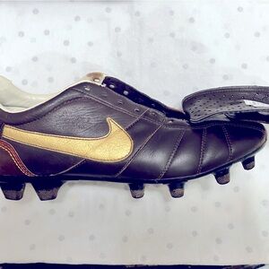 2007 Nike Tiempo FG Guri Elite Legend brown gold